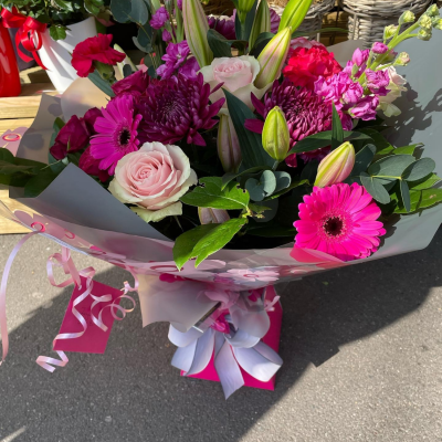 Pretty Perfect - This warm, subtle coloured collection of beautiful flowers will make anyone’s day.