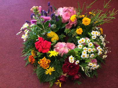Cottage Garden Wreath - Cottage Garden Wreath funeral flowers in Derby by Beauty of Flowers
