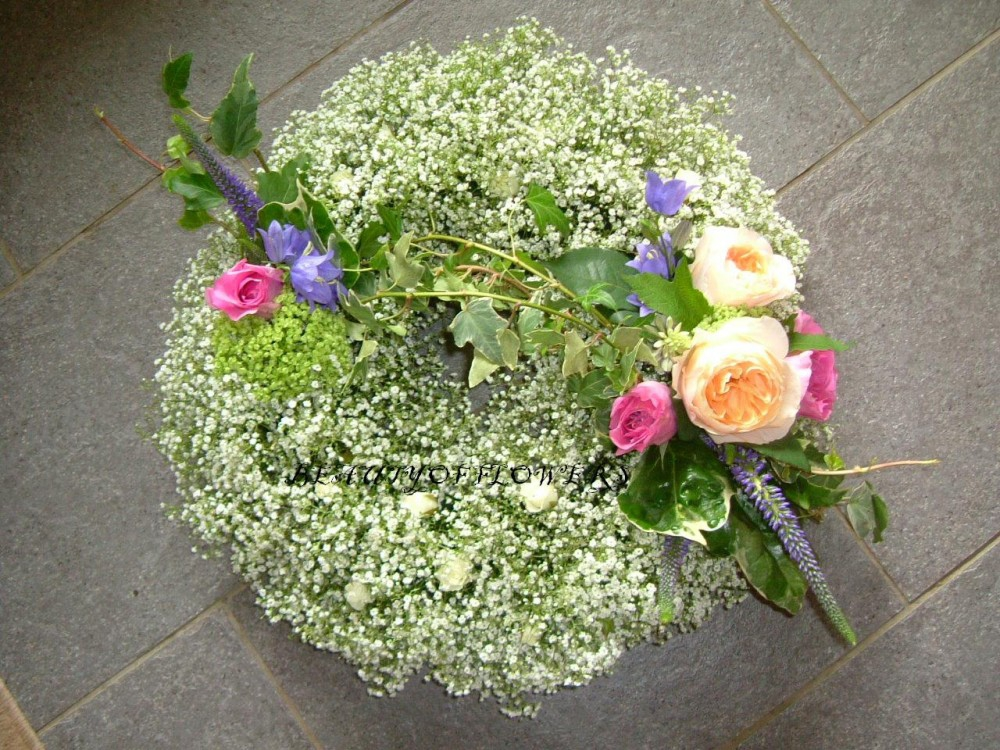 Gypsophila Wreath