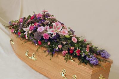 Mixed Flower Coffin Spray S003 - Mixed flower coffin spray for a funeral in Derby by Beauty of Flowers