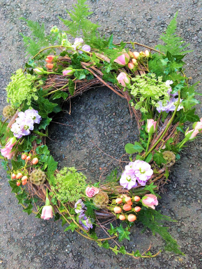 Wicker Eco Wreath C183 Product Image