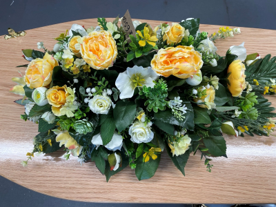 Artificial Yellow Coffin Spray - Artificial Funeral Flowers In Derby By Beauty Of Flowers
Artificial Yellow Coffin Spray Approx 2.6ft